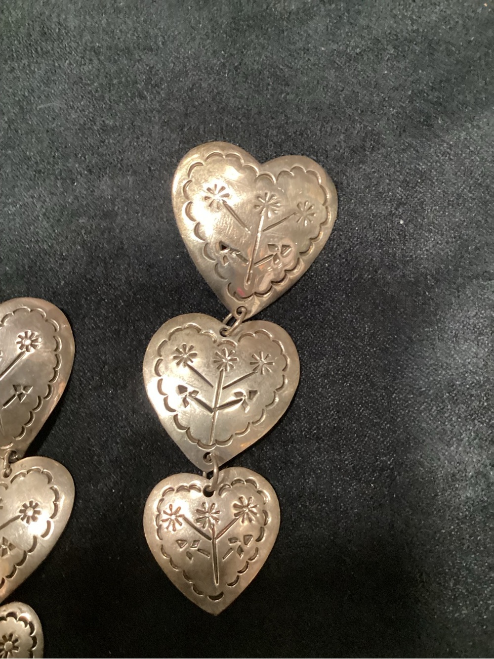 VTG 925 TAXCO Sterling Silver Graduated Triple Heart Earrings W T/Stamp - Picture 3 of 12